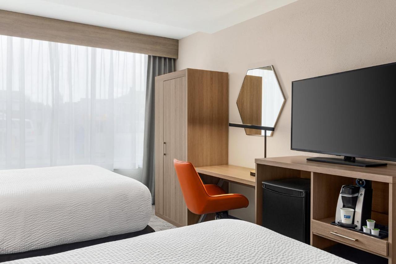 Holiday Inn Express & Suites Evansville Downtown By Ihg Exterior photo