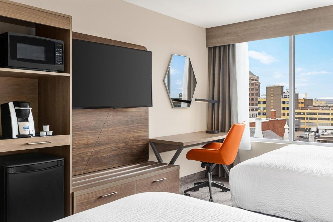 Holiday Inn Express & Suites Evansville Downtown By Ihg Exterior photo